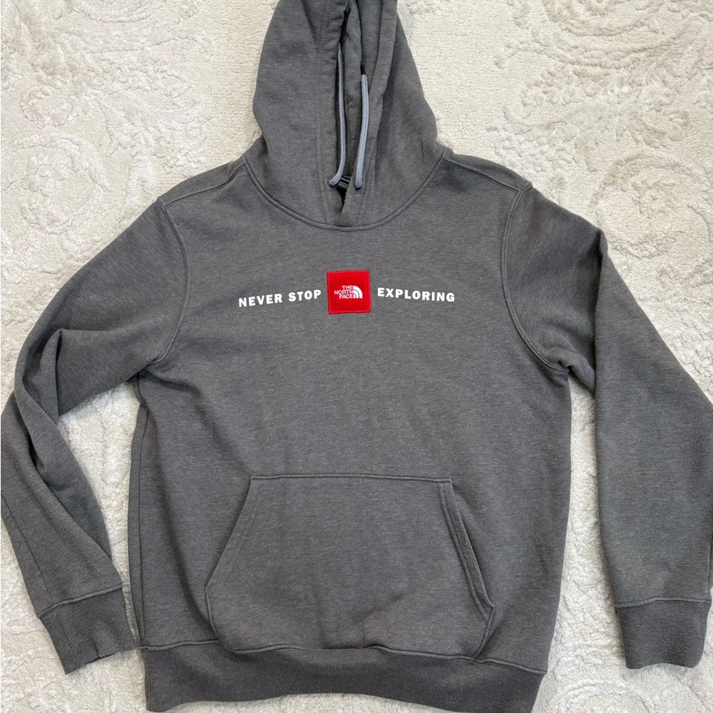 The North Face‎ Men’s Gray Pullover Hoodie Never Stop Exploring Logo Size Medium